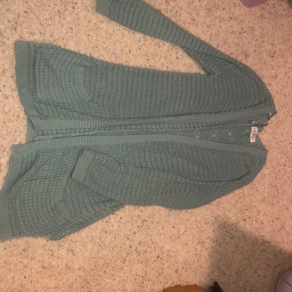 blue/green cardigan
